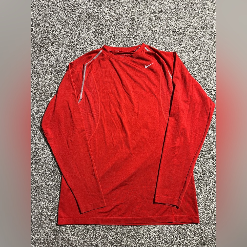 Nike Pro Shirt Mens M Fitted Red Long Sleeve Stretch Performance Training